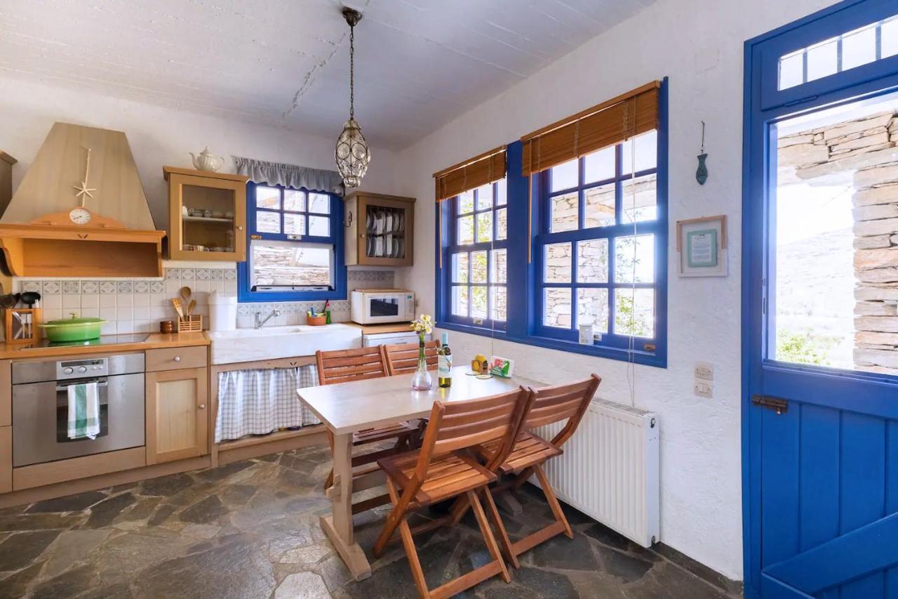 Traditional Village House On Kea Milopótamos エクステリア 写真